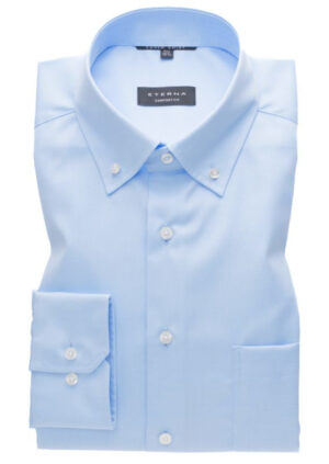 chemise large Eterna Comfort Fit uni ciel 8817etc