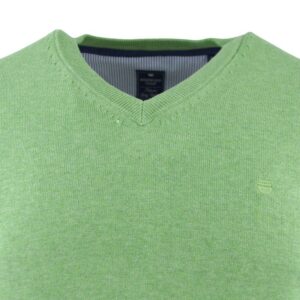 Pull vert coton col V REDMOND  600rd