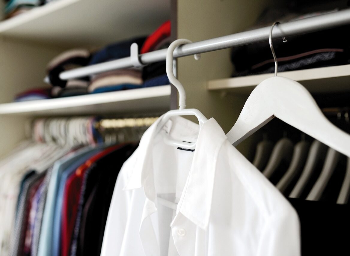 Pourquoi et comment adopter la slow fashion quand on est un homme ?