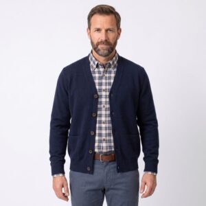 gilet boutonné 100% laine col V marine WELLINGTON OF BILMORE modèle THE CARDIGAN